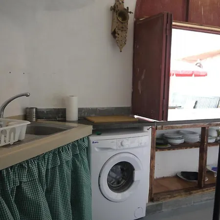 Eco Holidays Cave House Justine